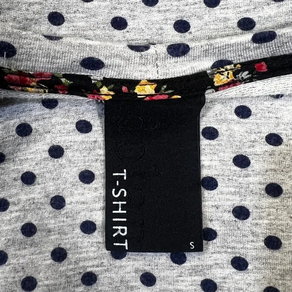 EUC [Dolan] 3/4 Sleeve Top | Grey · Gray & Navy Polka Dot {Anthro} Shirt | Small - Picture 8 of 14